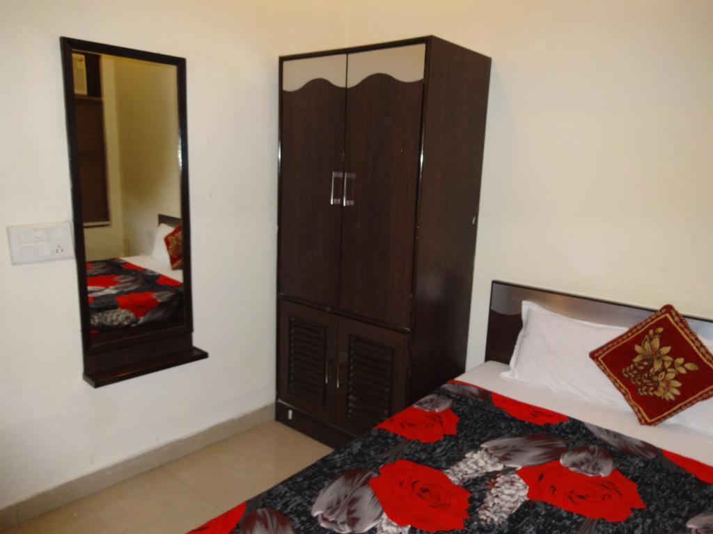 Hotel Darbar View Amritsar Exterior foto